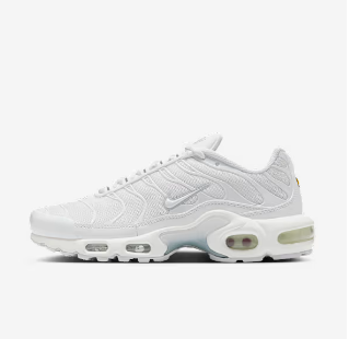 Nike Air Max Plus
Women's Shoes